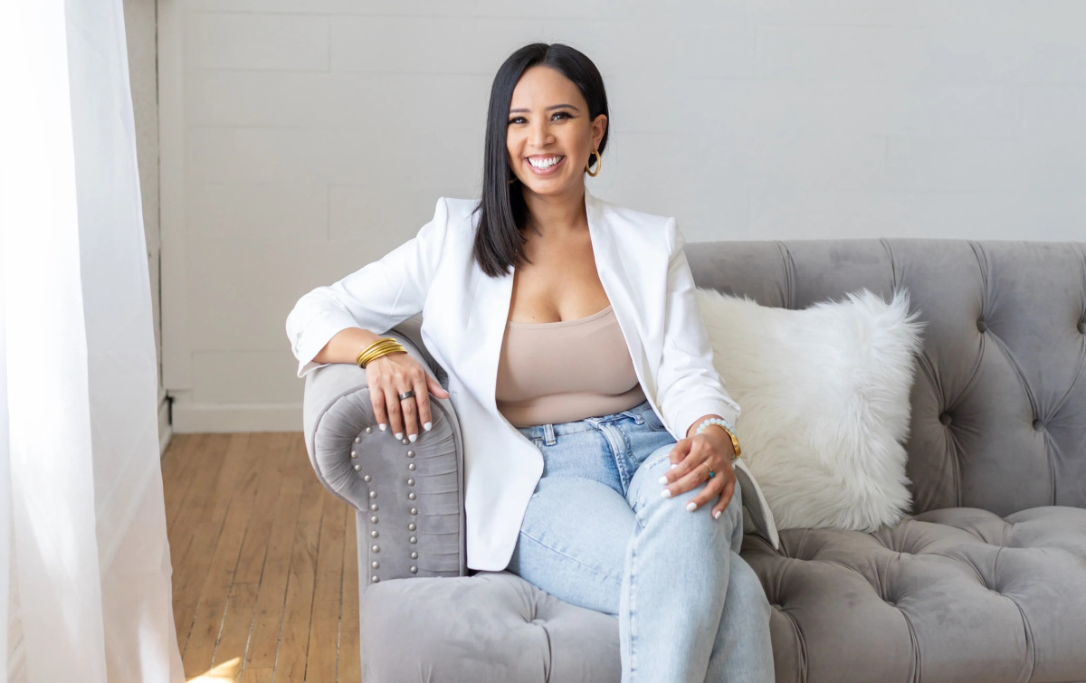 Rosa Camacho: The Leading Real Estate Agent in San Bernardino, CA